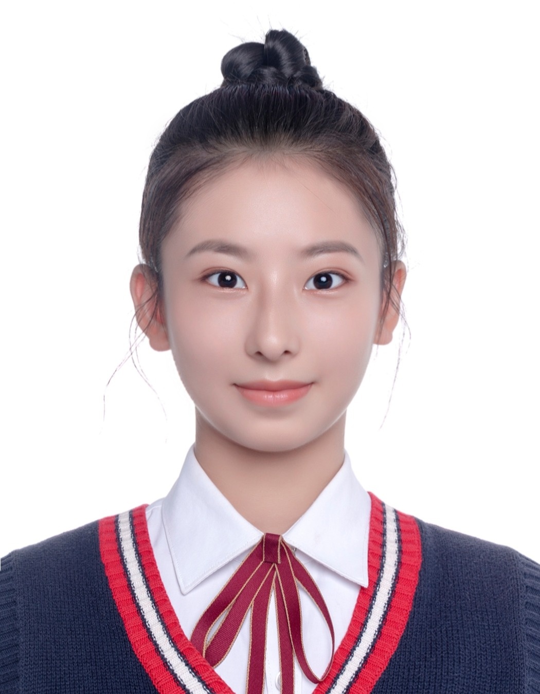 朱宸锐-上海戏剧学院.jpg
